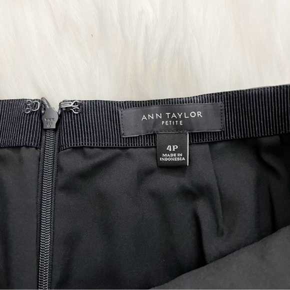 Ann Taylor Black Faux Leather Skirt - Picture 3 of 4